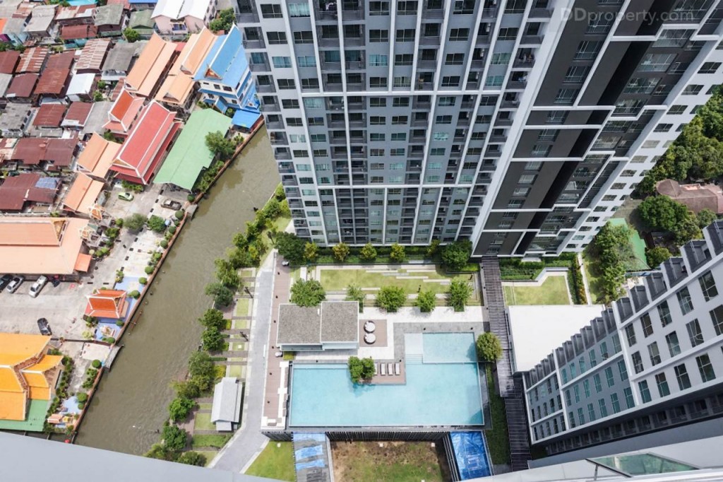 24 Tempo Grand Sathorn Wutthakard facDSC00644-047