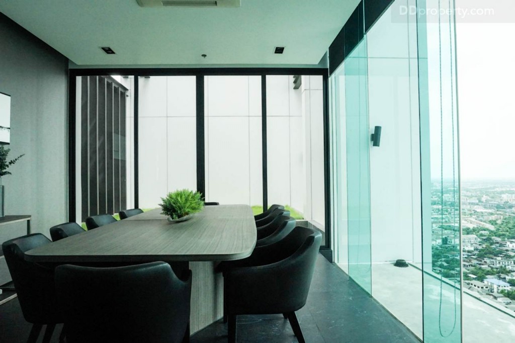 29 Tempo Grand Sathorn Wutthakard facDSC00658-056