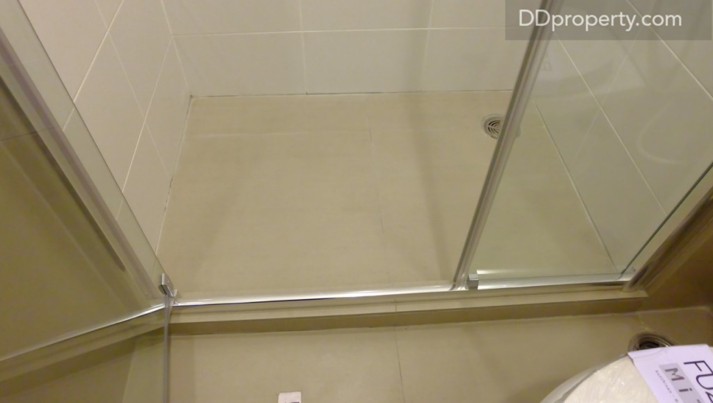 ธรณียกขึ้นกั้นส่วน