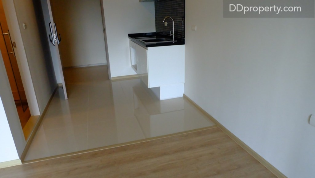 Fuse Miti Sutthisan-RatchadaDSCF0382