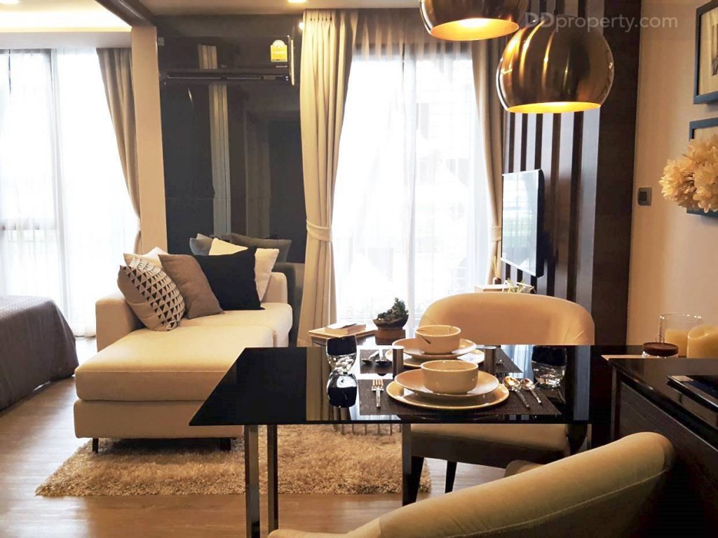 มุมมองพื้นที่ด้านในภายในห้อง