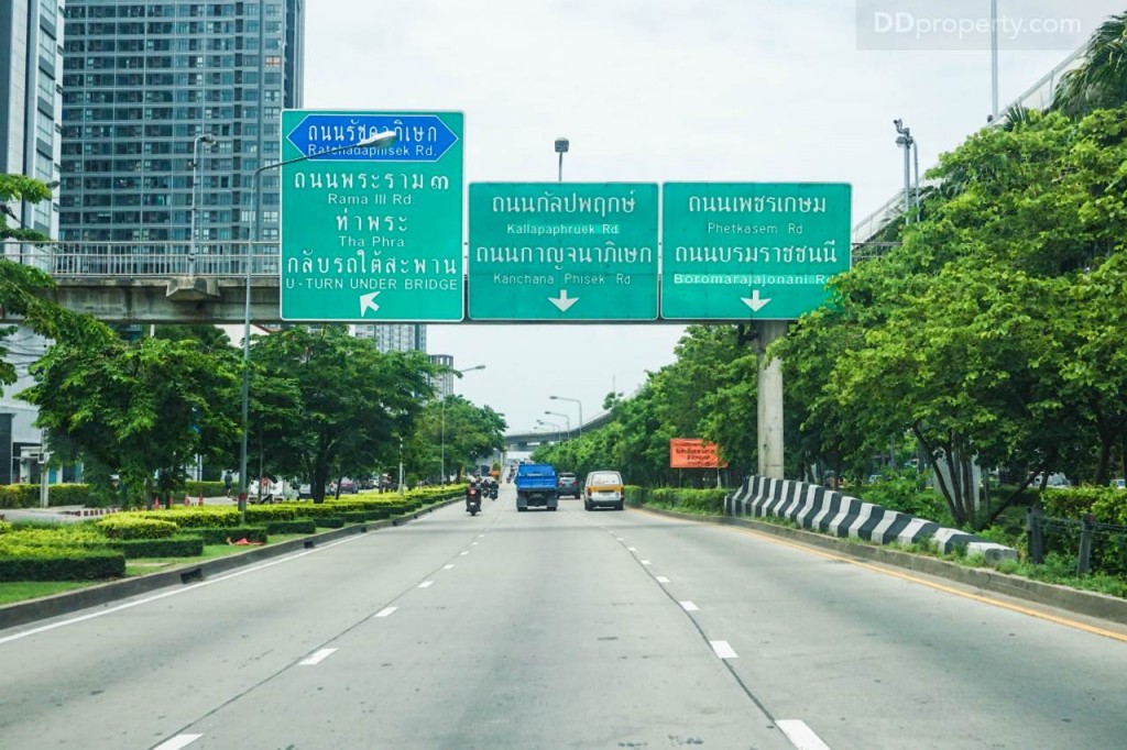 Tempo Grand Sathorn Wutthakard LocationDSC00396-003