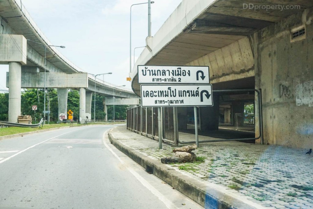 Tempo Grand Sathorn Wutthakard LocationDSC00403-008