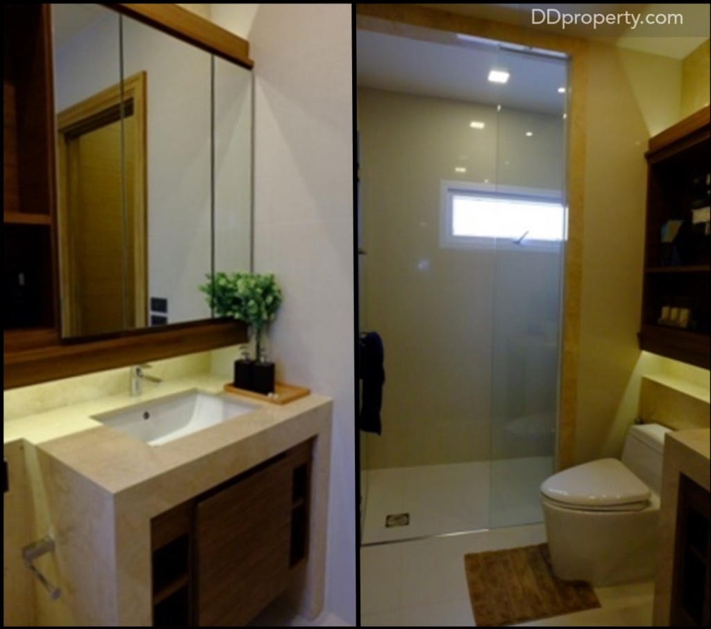 The Royal TierDSCF9650-horz