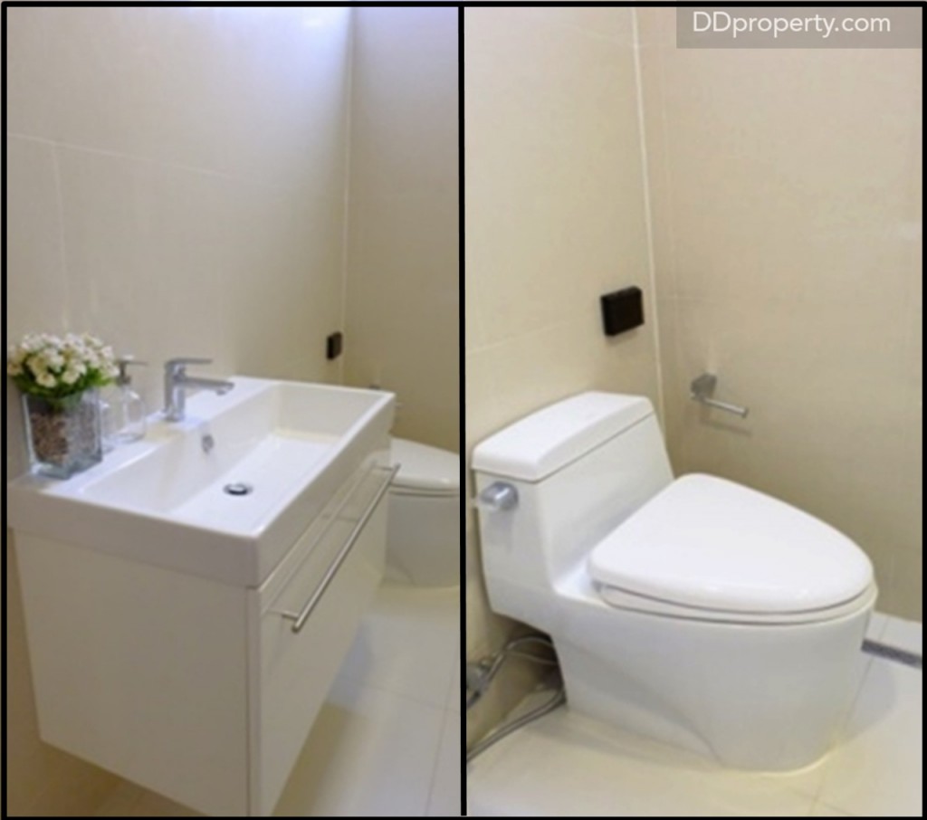 ผนังและพื้นใช้เป็นกระเบื้องเซรามิก 60 x 60 ซม. งานบิลท์อินตู้ใต้อ่างล้างหน้าของบ้านเปล่าจะไม่มีมาให้, สุขภัณฑ์ทั้งหมดเป็น top spec ของ Cotto