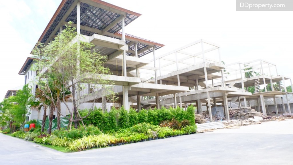 ยูนิตต่างๆกำลังอยู่ในช่วงการก่อสร้างซึ่งสำเร็จไปแล้วประมาณ 80%