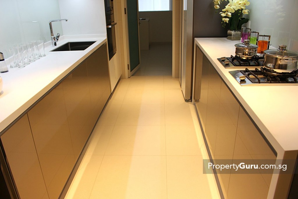 d'Leedon kitchen 4 BR