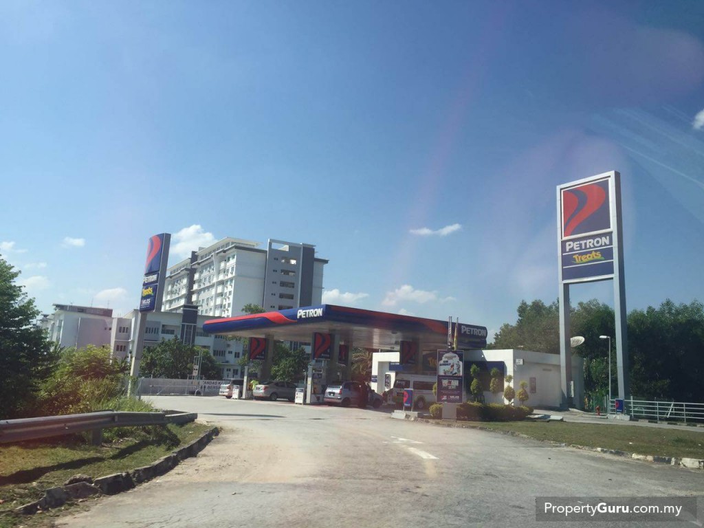 Lodge Residences nearby Petron Petrol Station
