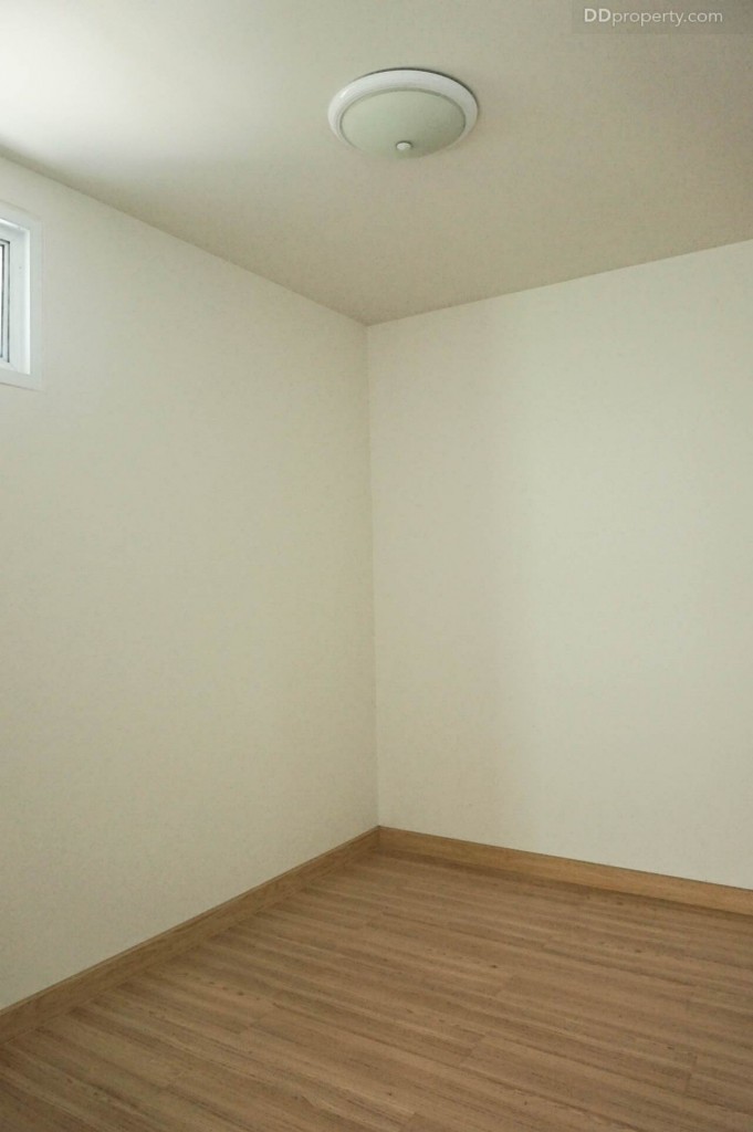 season valley srirachaTR the season valley sriracha Single Home TrDSC00237-034-012