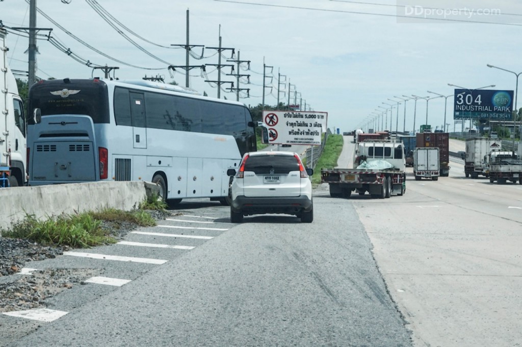the season valley sriracha LocationDSC09953-009