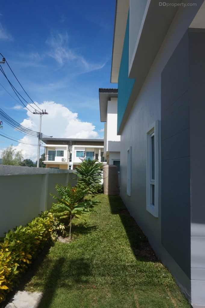 the season valley sriracha Town Home TrDSC00086-004