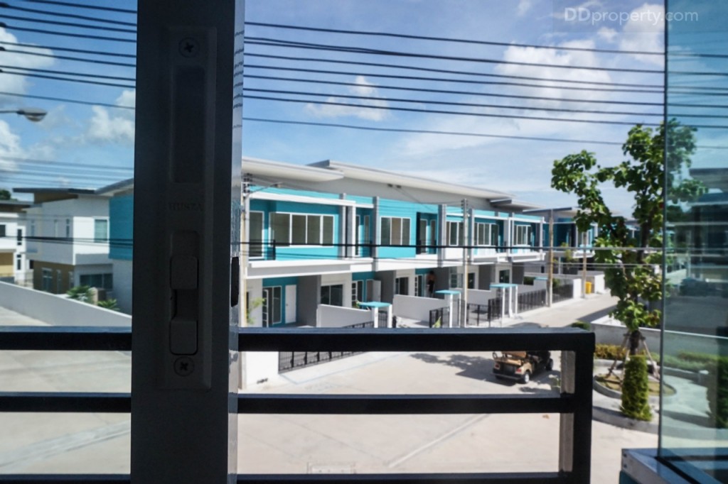 the season valley sriracha Town Home exDSC00069-051