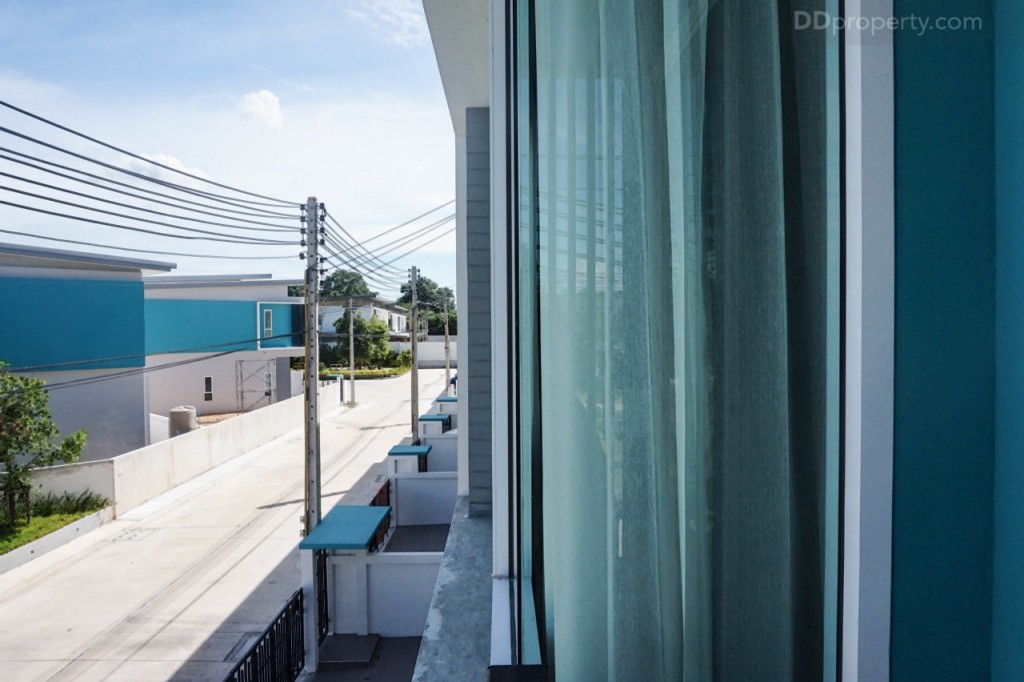 the season valley sriracha Town Home exDSC00070-052