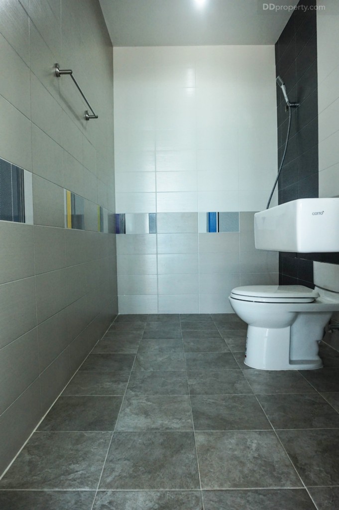 the season valley sriracha Town Home exDSC00074-054