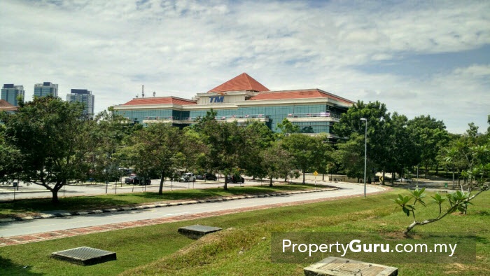 The TM Network Operating Centre near Clique