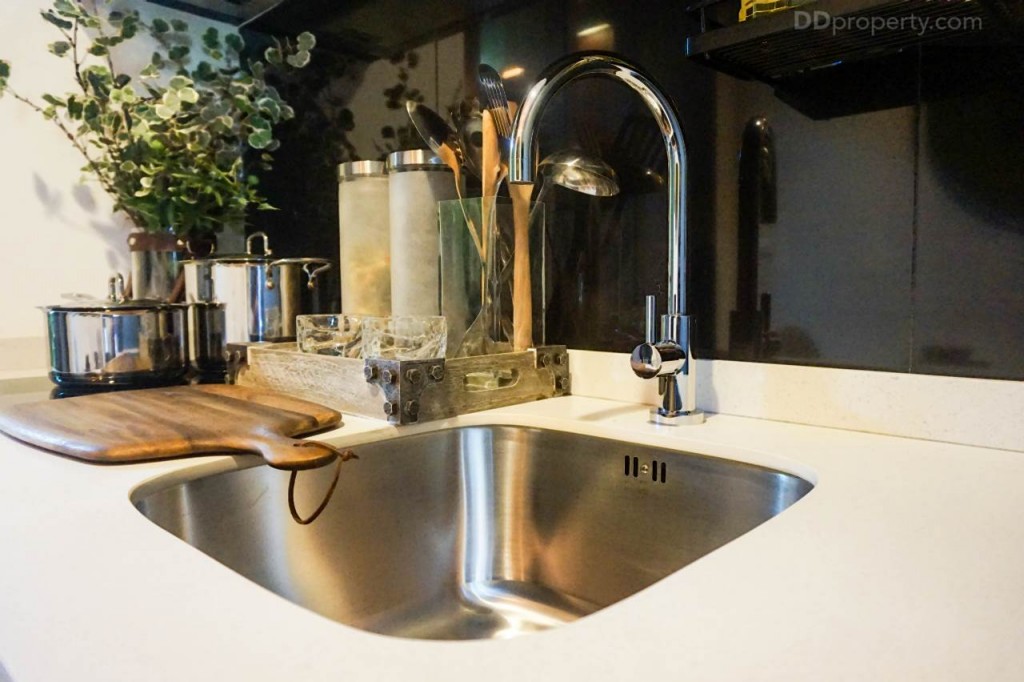 13 The Base Garden Rama9 One bedDSC00826-019