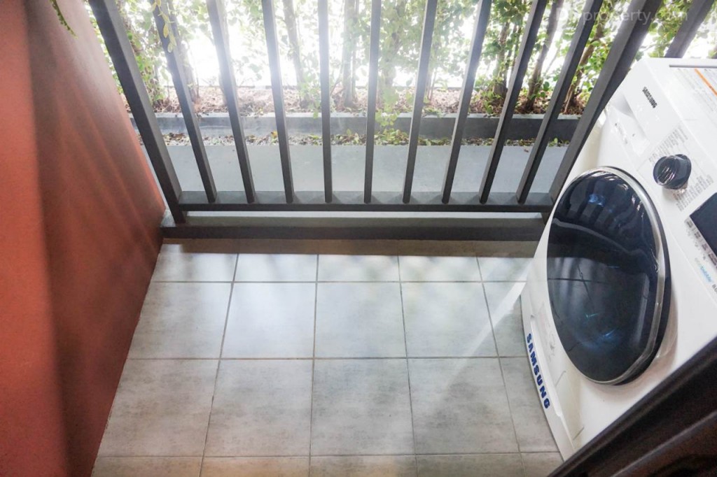 17 The Base Garden Rama9 One bedDSC00833-024