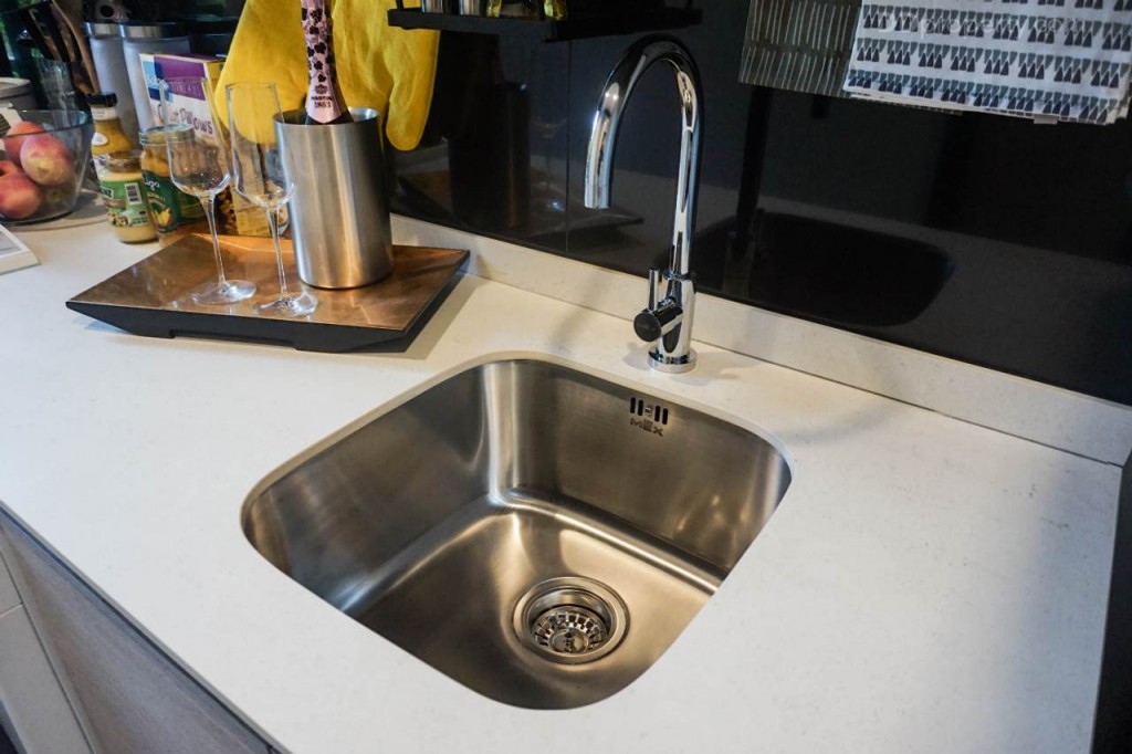 17 The Base Garden Rama9 Two bedDSC00891-026