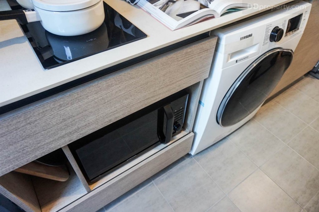 19 The Base Garden Rama9 Two bedDSC00895-030