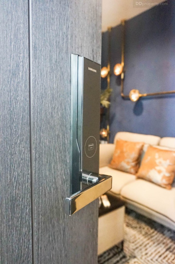 2 The Base Garden Rama9 One bedDSC00806-002