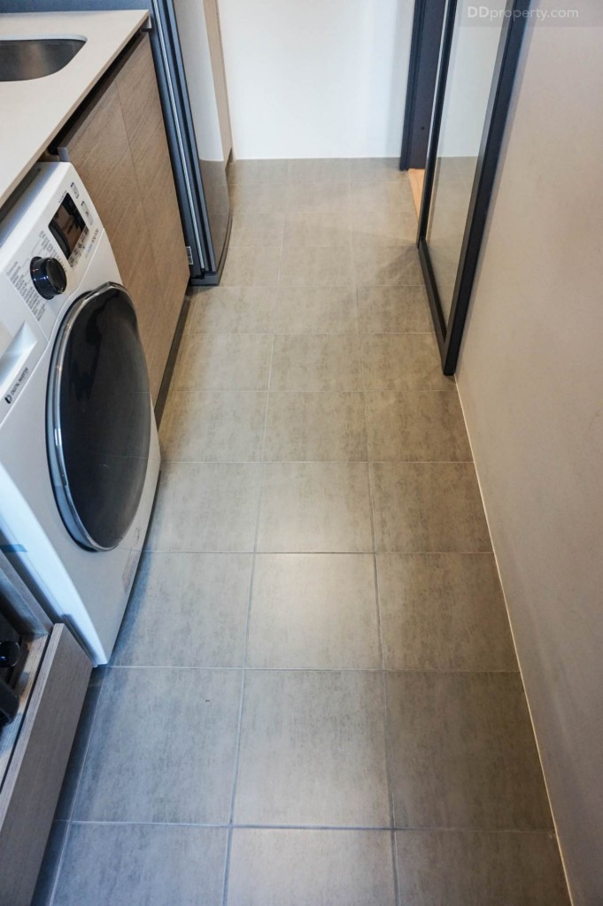 20 The Base Garden Rama9 Two bedDSC00896-031