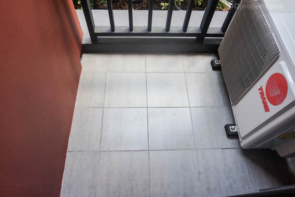 24 The Base Garden Rama9 Two bedDSC00899-034