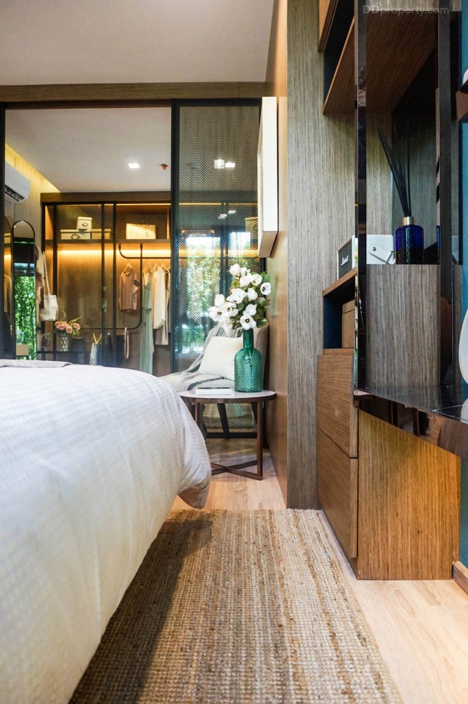 33 The Base Garden Rama9 Two bedDSC00872-009