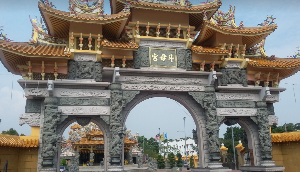 Tow Boo Kong Temple, souce: http://opcdn.net/file/M_7100/W_234/uploads/image/historical.jpg