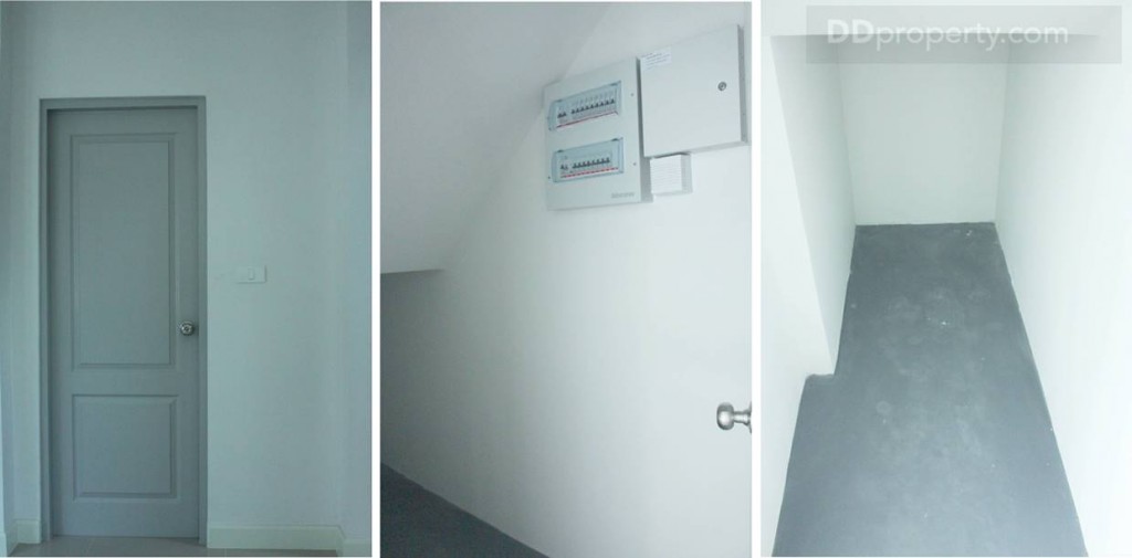 นี่เป็นพื้นที่ของห้องเก็บของบริเวณใต้บันไดสามารถเก็บของได้พอสมควร ภายในติดหลอดไฟฟลูออเรสเซนต์ให้ 1 ดวง มีแผงเควบคุมระบบไฟฟ้าต่างๆ ภายในบ้าน อยู่ภายในห้องนี้