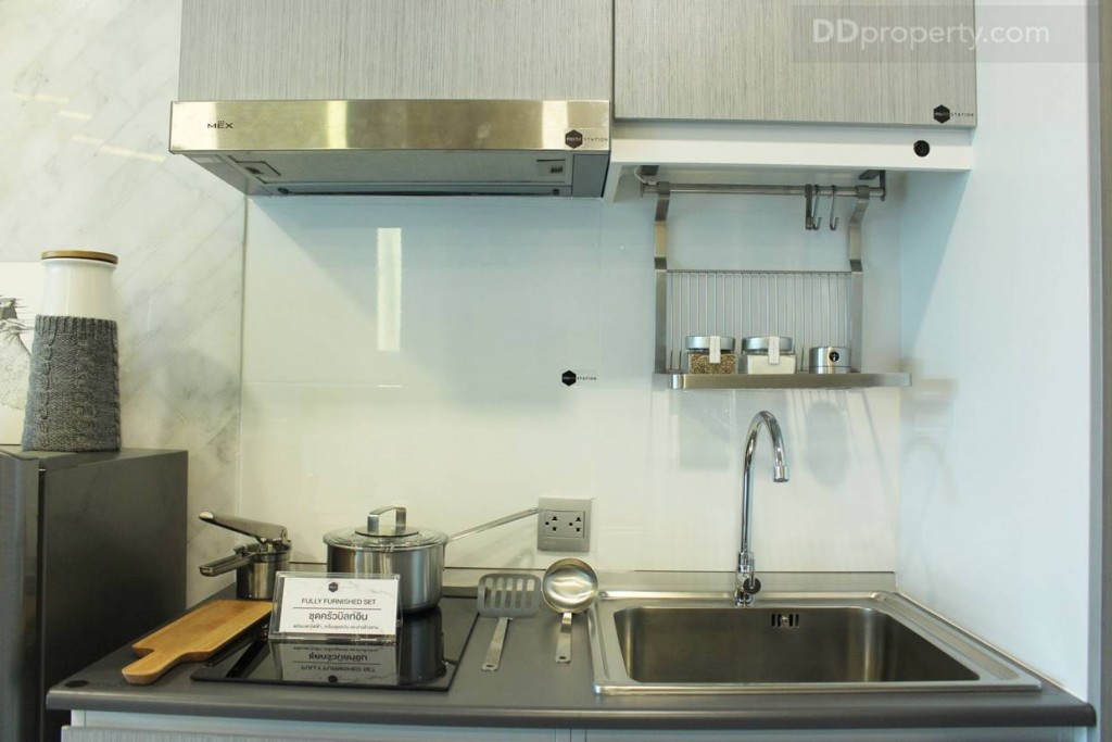 ซิ้งค์ เตาไฟฟ้า และที่ดูดครัว ยี่ห้อ MEX หรือเทียบเท่า