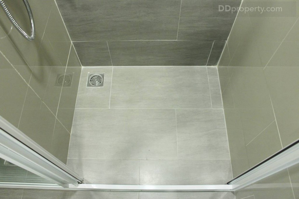 ห้องอาบน้ำขนาด 0.75 เมตร อาบได้ที่ละคน