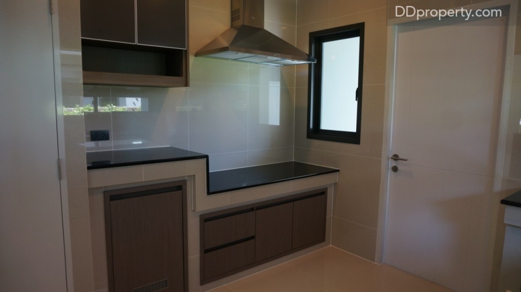 Setthasiri Pinklao - Kanchana