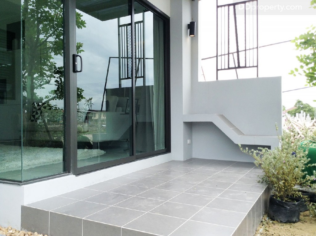 Thana Cluster Ratchaphruek  Bangplu Station27-016