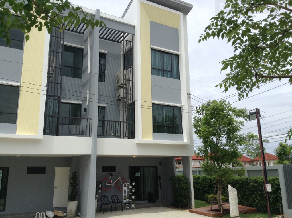 Thana Cluster Ratchaphruek  Bangplu Station67-054