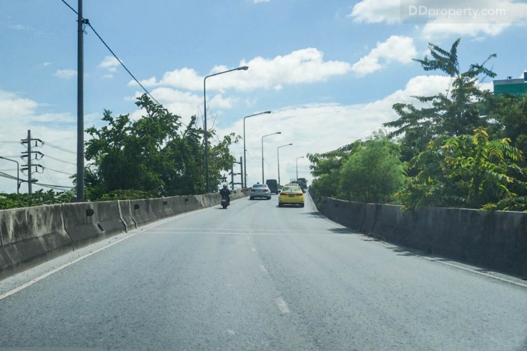 The Base Garden Rama9 LocationDSC00774-007
