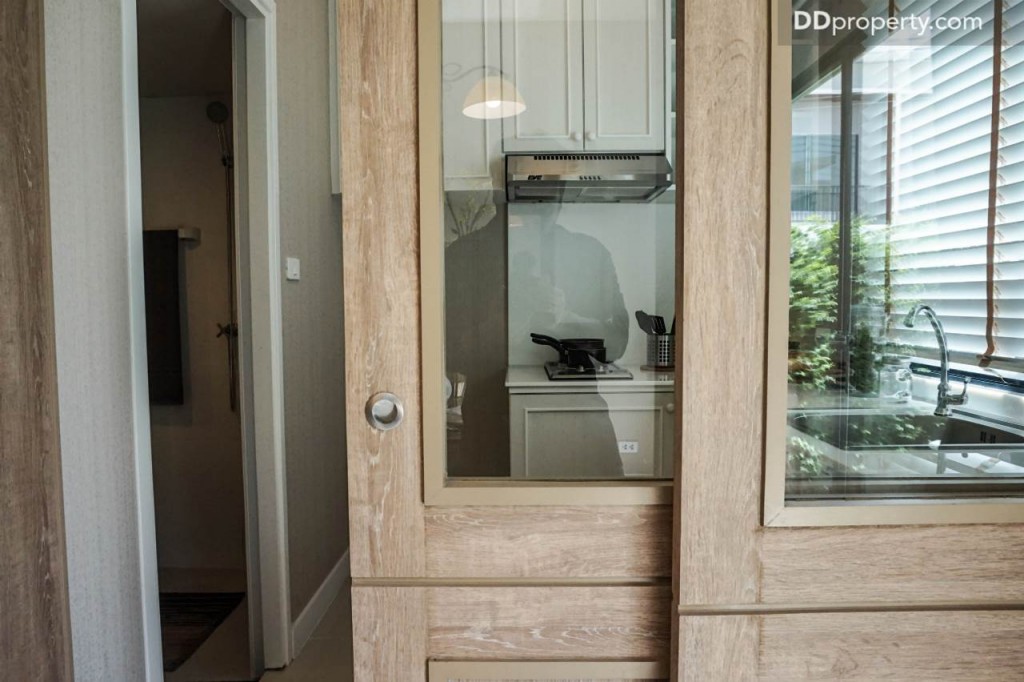 The connect Suvarnabhumi 3 1 carDSC01108-013