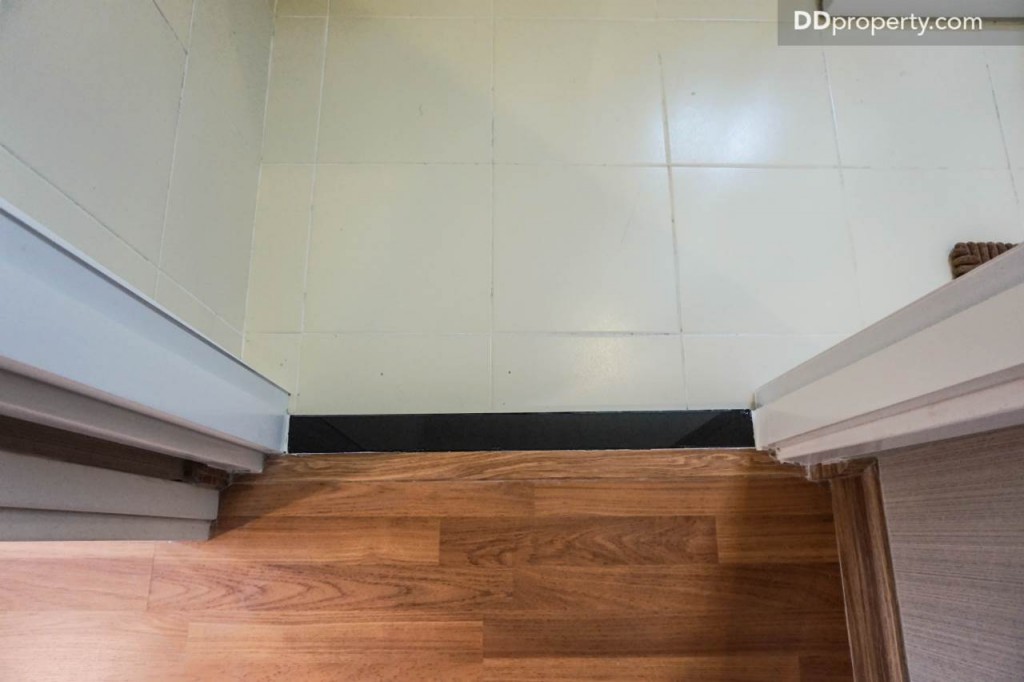 The connect Suvarnabhumi 3 1 carDSC01120-025