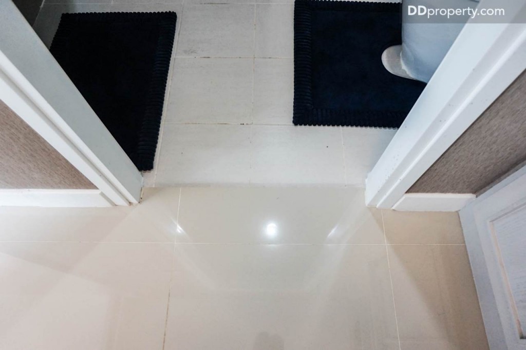 The connect Suvarnabhumi 3 2 carDSC01016-017