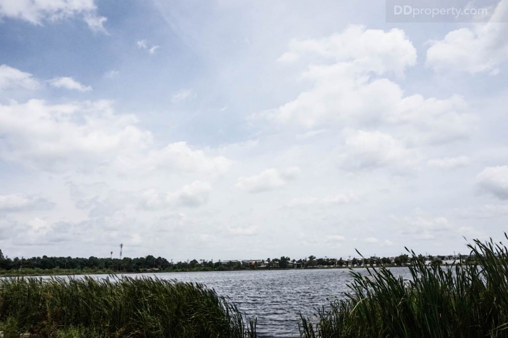 The connect Suvarnabhumi 3 DirectionDSC00991-002