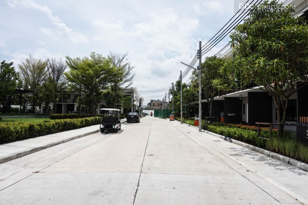 The connect Suvarnabhumi 3 ProjectDSC00996-009