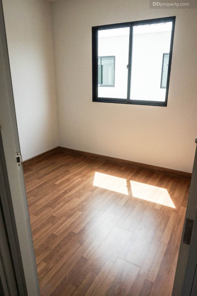 The connect Suvarnabhumi 3 true 1 carDSC01159-022