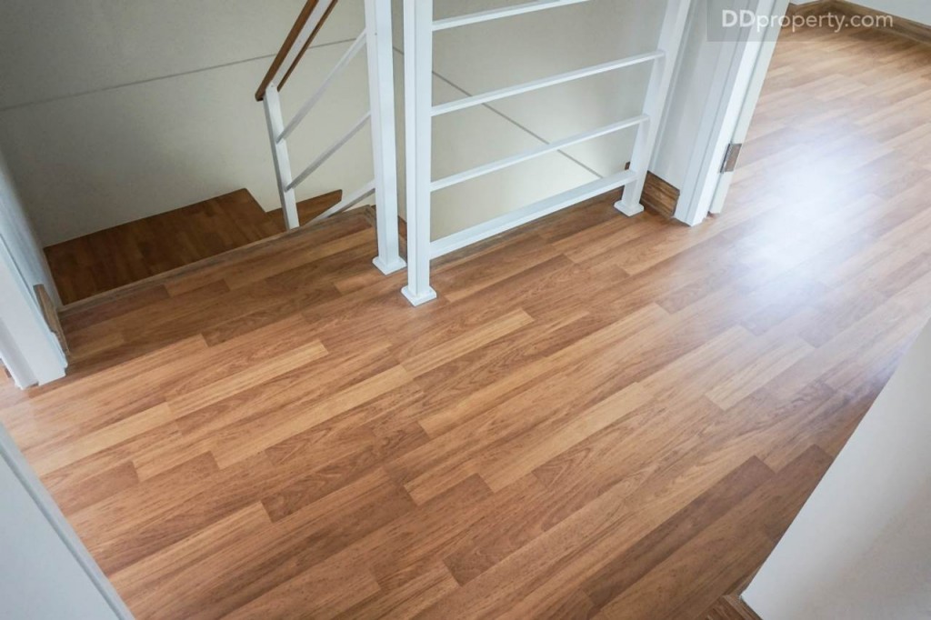 The connect Suvarnabhumi 3 true 1 carDSC01160-023