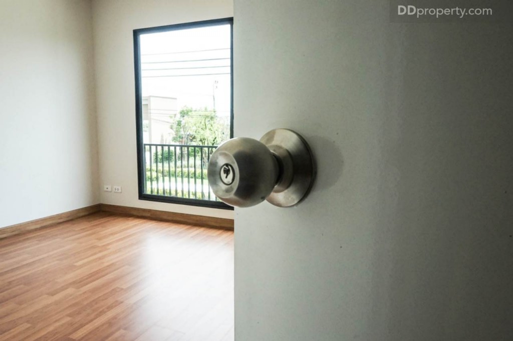 The connect Suvarnabhumi 3 true 2 carDSC01082-013