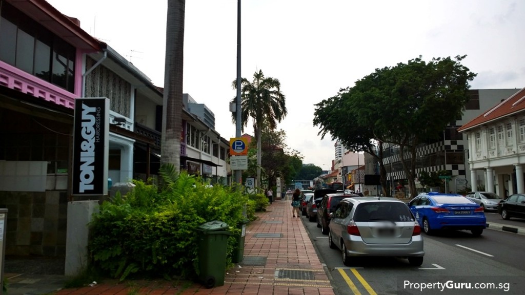 East Coast Road from Sea Avenue toward 112 Katong
