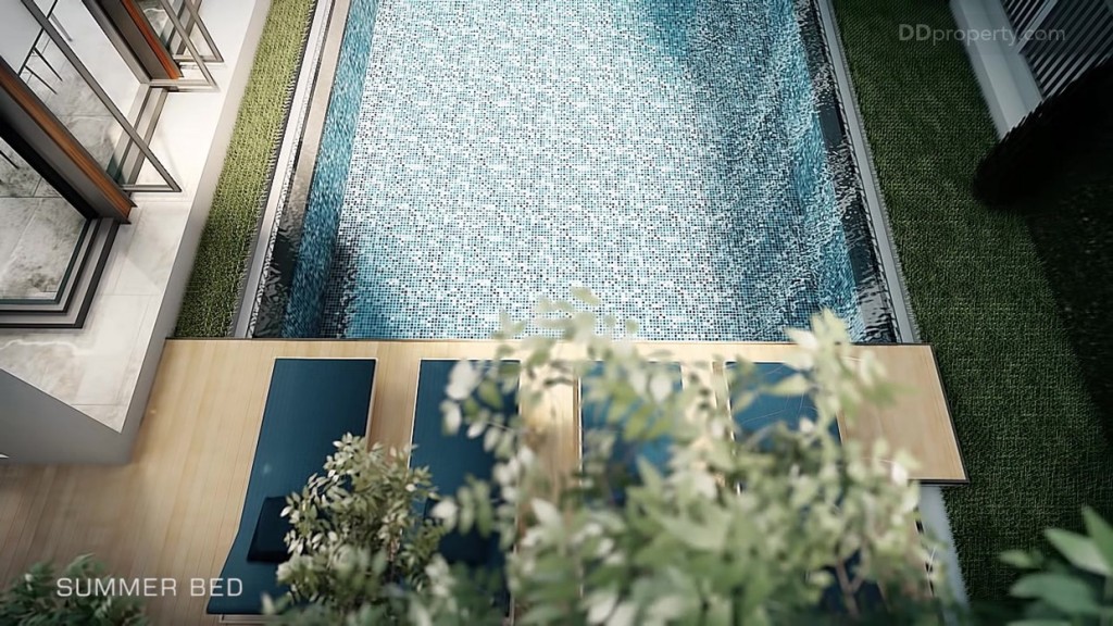 พื้นที่ด้านบนของ Club House เป็นพื้นที่สวนหยุ่ม