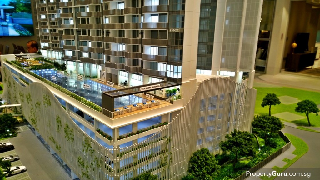 Queens Peak swimming pool