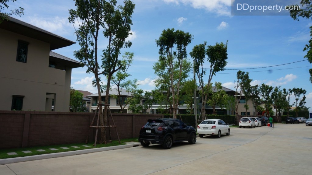 Setthasiri Pinklao - Kanchana