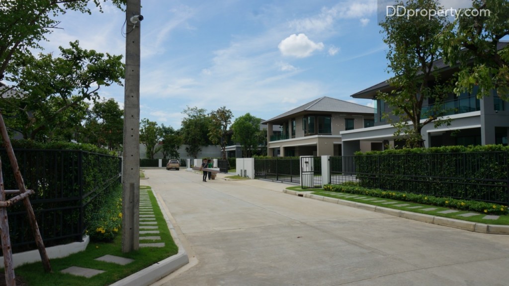 Setthasiri Pinklao - Kanchana