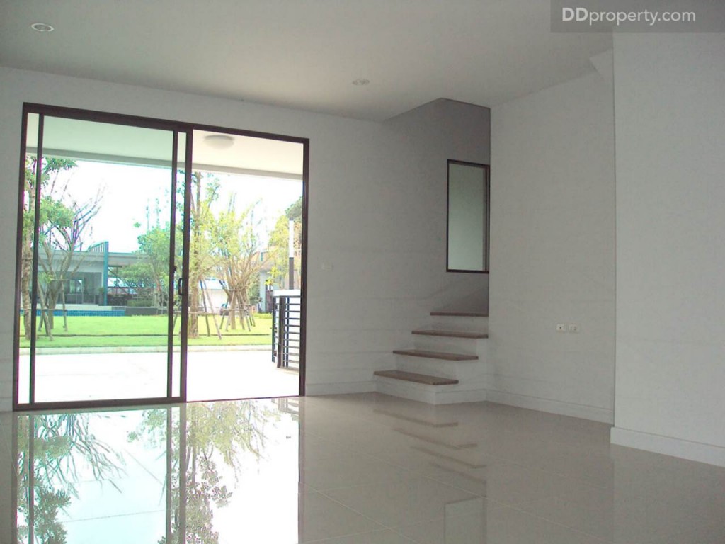 Siri Place TownhomeSiri Place Tiwanon 42-032