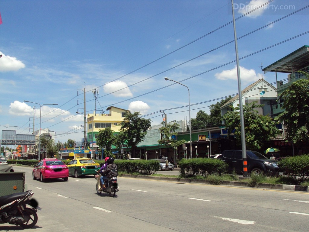 The Crystal Bliss at Rattanathibet 04-002